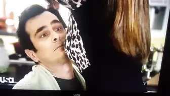 Modern Family- Gloria's tits in Phil's face