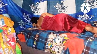 Newly Bhabhi hos sex in her first Night with BF